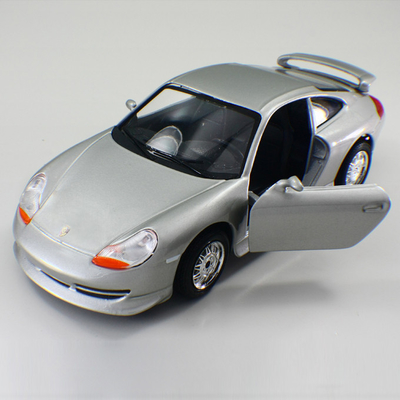 Porcellana L'automobile miniatura muore automobili di modello su ordinazione Porsche GT3 della scala dell'automobile bianca della lega di colata fornitore