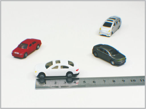 Porcellana 1/100 mini automobili di modello su ordinazione di plastica fuse sotto pressione C100-4 della scala del giocattolo come il regalo &amp; Decoratio domestico fornitore