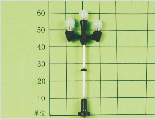 Porcellana T12 Tre testine Street Billboard scala in plastica modello lampione per layout HO ferroviaria 6,5 cm fornitore