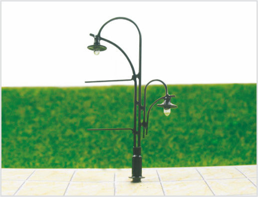 Porcellana T85 Custom 6V Street due teste in plastica modello lampada Post per Railroad layout 8 cm fornitore