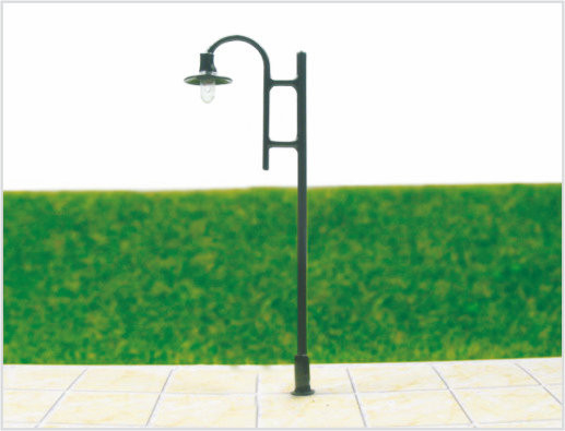Porcellana T75 Custom 6V Street One teste in plastica modello lampada Post per Railroad layout 7 cm fornitore