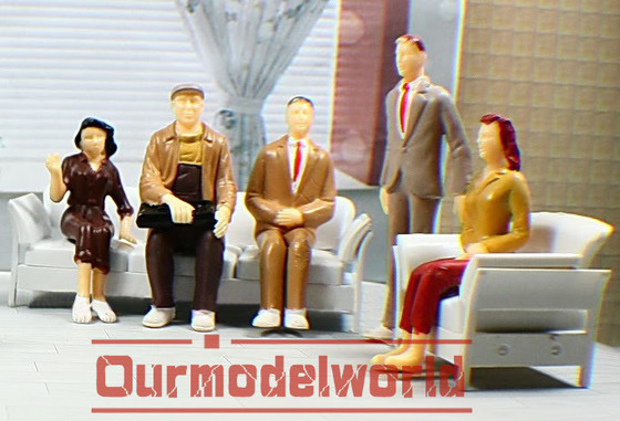 il modello femminile della gente interna miniatura di 7.0cm calcola l'imballaggio su ordinazione del ODM dell'OEM fornitore