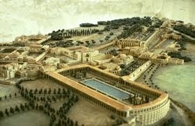 Bene durevole di modello architettonico miniatura del creatore delle ville con la vetrina interna fornitore