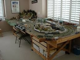 Il creatore di modello architettonico miniatura durevole per pianificazione/terreno della stazione ferroviaria modella fornitore