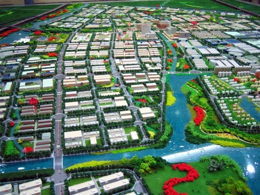 Creatore di modello architettonico complesso per la terra di modellistica/governo del terreno facendo uso di fornitore