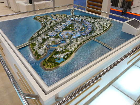 Creatore di modello architettonico complesso per la terra di modellistica/governo del terreno facendo uso di fornitore
