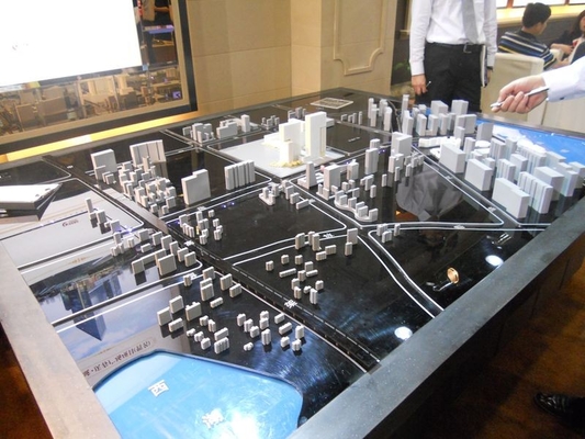 Creatore di modello architettonico complesso per la terra di modellistica/governo del terreno facendo uso di fornitore