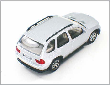 Il 1:43 ha fuso sotto pressione la mini lega su ordinazione BMW X5 C4302 delle automobili di modello della scala per la disposizione NOIOSA del treno fornitore