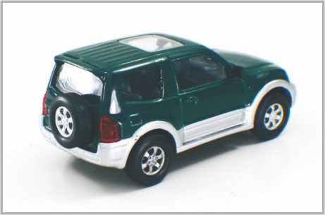 1/43 ha fuso sotto pressione le automobili di modello su ordinazione Mitubishi Pajero della scala della lega verde per la raccolta &amp; il regalo fornitore