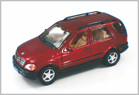 1/32 ha fuso sotto pressione le automobili di modello su ordinazione rosso scuro della scala del giocattolo classe Benzm come a casa Decoratio fornitore